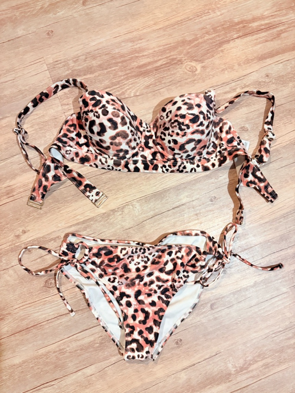 Time and Tru Pink and Brown Leopard Print Women's Top